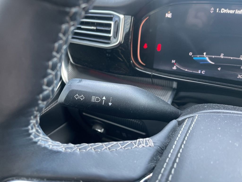 Used 2022 Jeep Grand Wagoneer Series II image 21