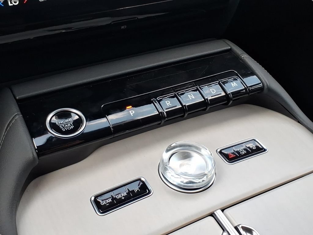 New 2027 Lincoln Navigator L Premier AWD/4WD image 24