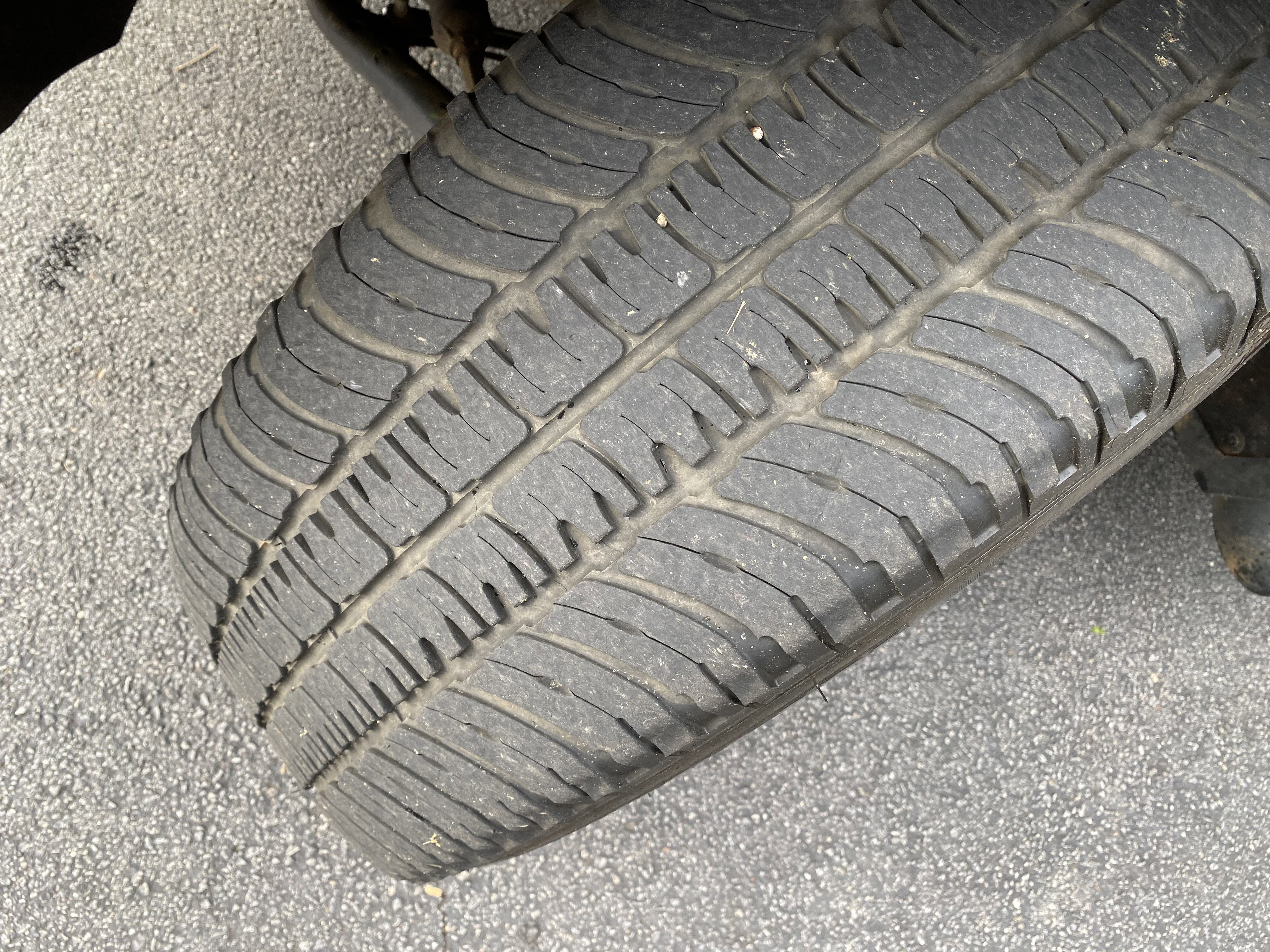 Used 2022 Chevrolet Suburban Z71 AWD/4WD image 12