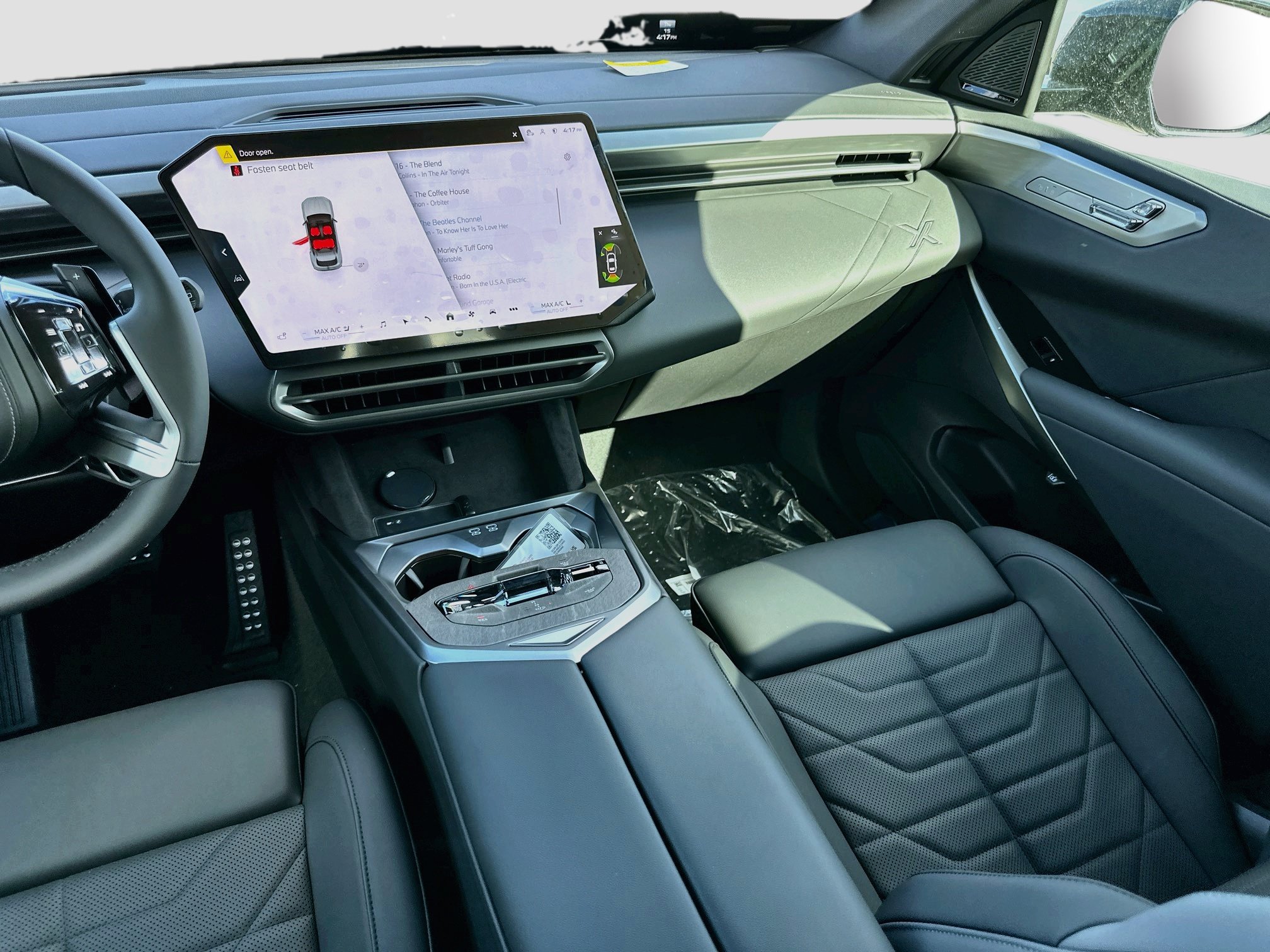 New 2027 BMW X5 xDrive40i w/ M Sport Professional Package AWD/4WD image 16