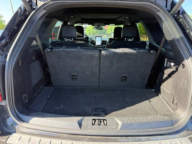 Used 2020 Ford Explorer ST w/ ST Street Pack image 13