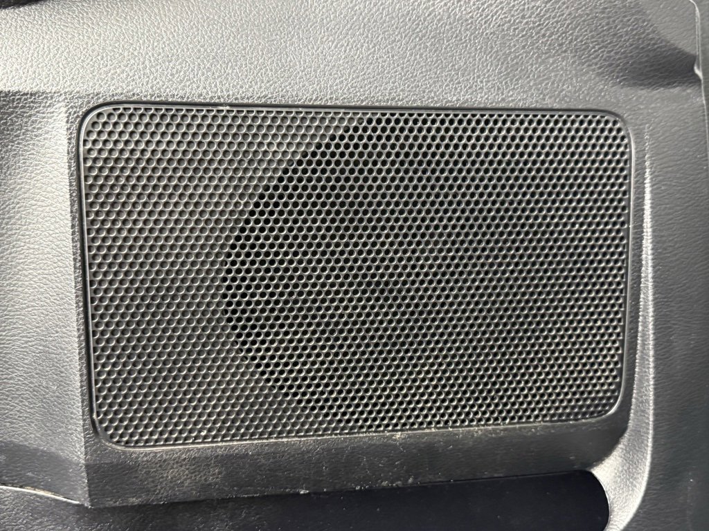 Used 2020 Toyota Tundra SR5 w/ SR5 Upgrade Package image 15