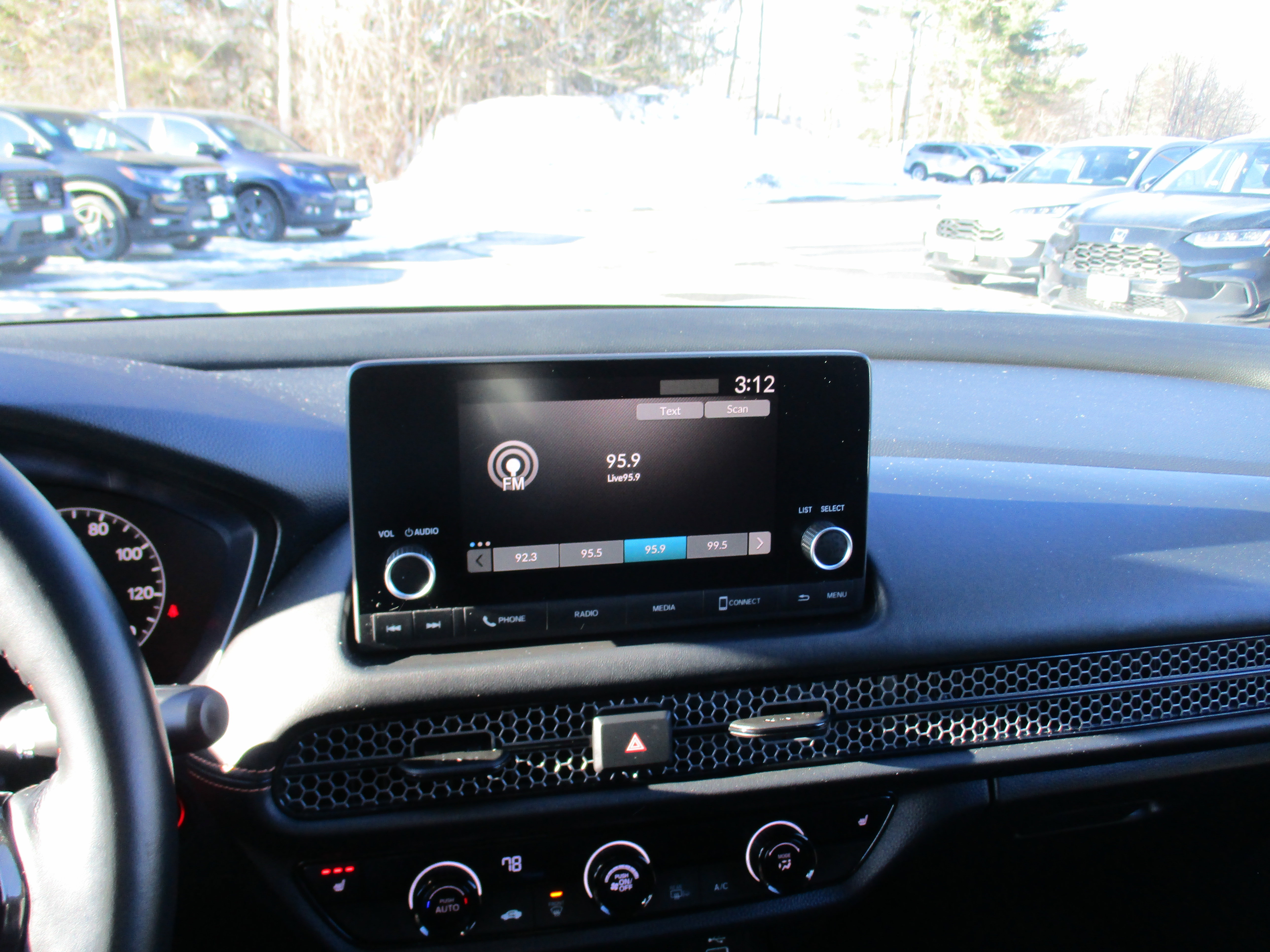 Certified 2023 Honda HR-V Sport image 16