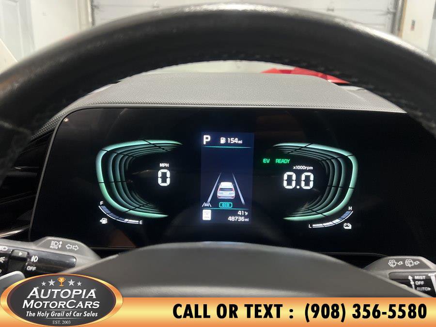 Used 2023 Kia Niro EX Touring FWD image 28