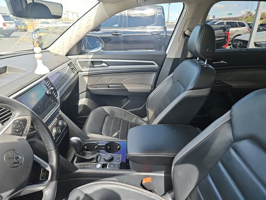 Used 2022 Volkswagen Atlas SEL Premium AWD/4WD image 5