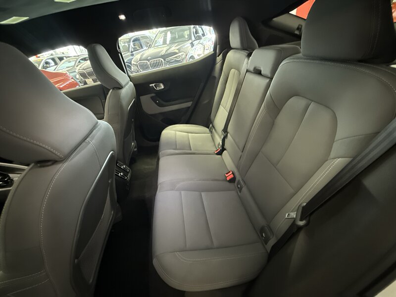 Used 2021 Polestar Polestar 2 AWD/4WD image 25