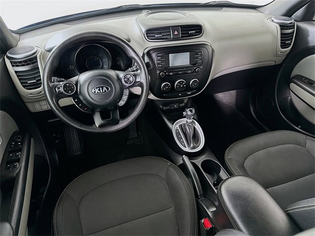 Used 2016 Kia Soul + image 27
