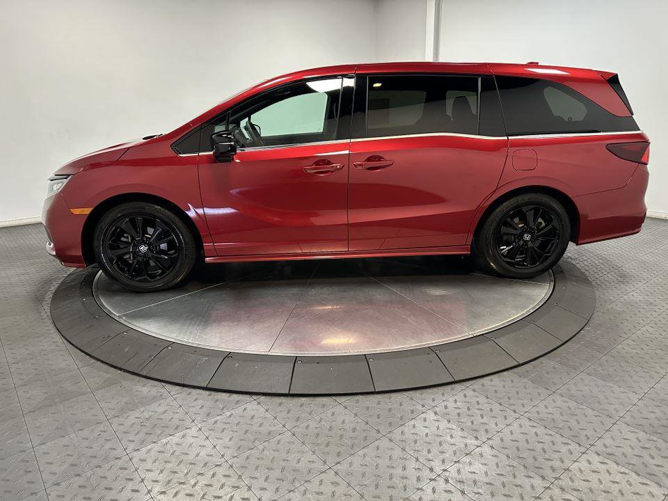 Used 2024 Honda Odyssey Sport image 8