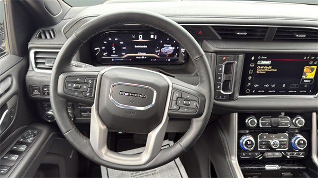 Used 2023 GMC Yukon Denali w/ Max Trailering Package image 23