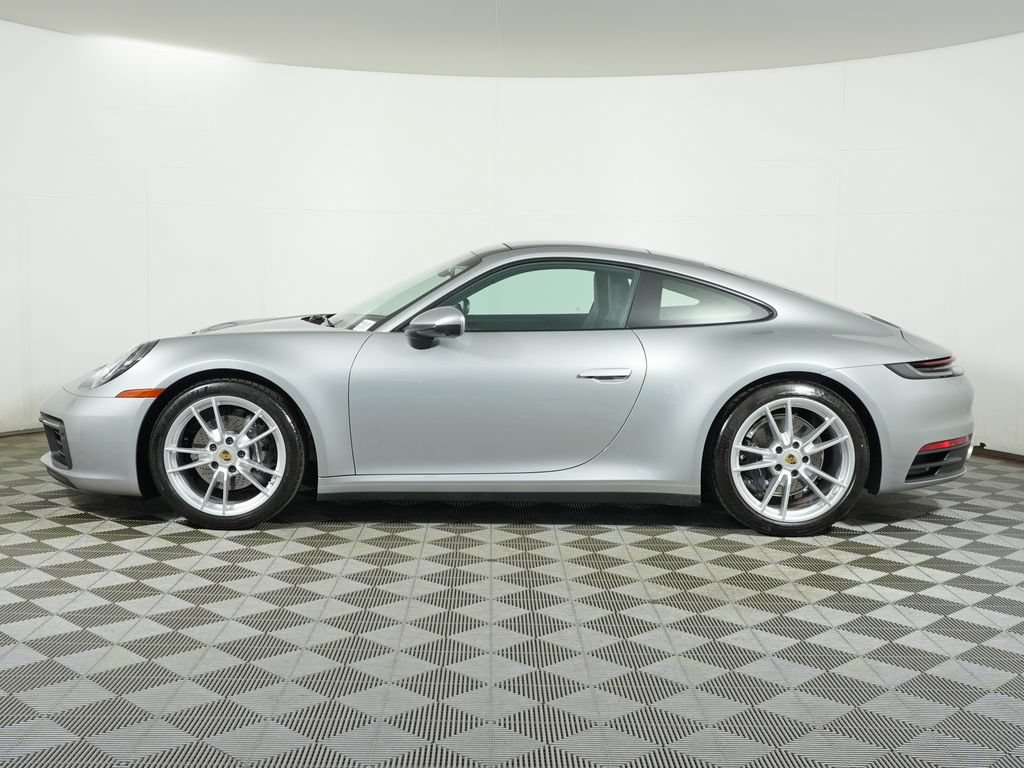 Certified 2024 Porsche 911 Carrera RWD image 2