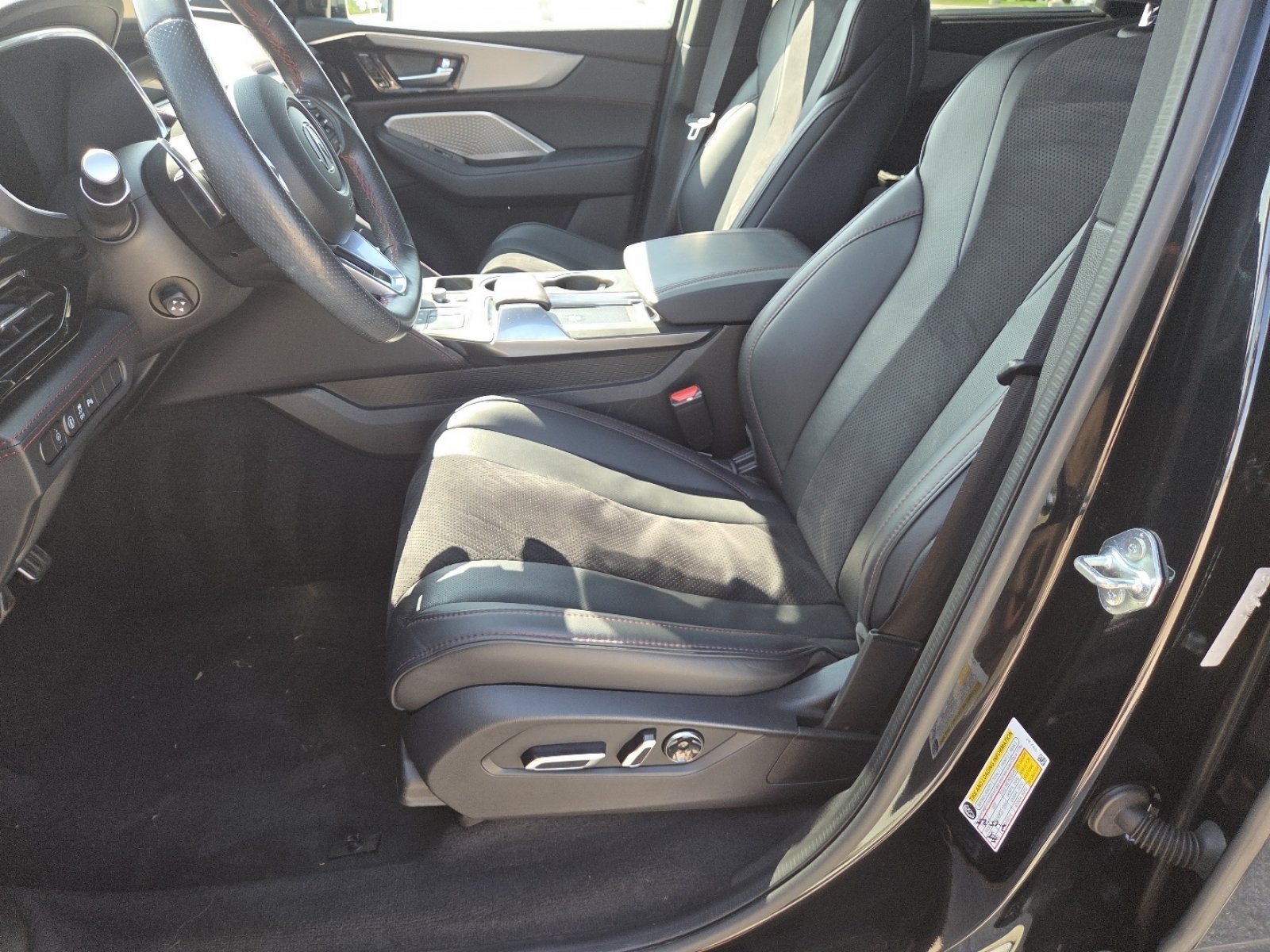 Used 2024 Acura MDX A-Spec AWD/4WD image 27