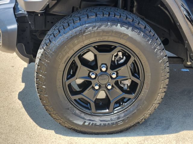 Used 2021 Jeep Gladiator Sport AWD/4WD image 18