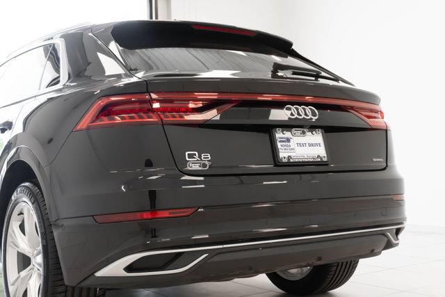 Used 2021 Audi Q8 Premium Plus w/ Premium Plus Package AWD/4WD image 11