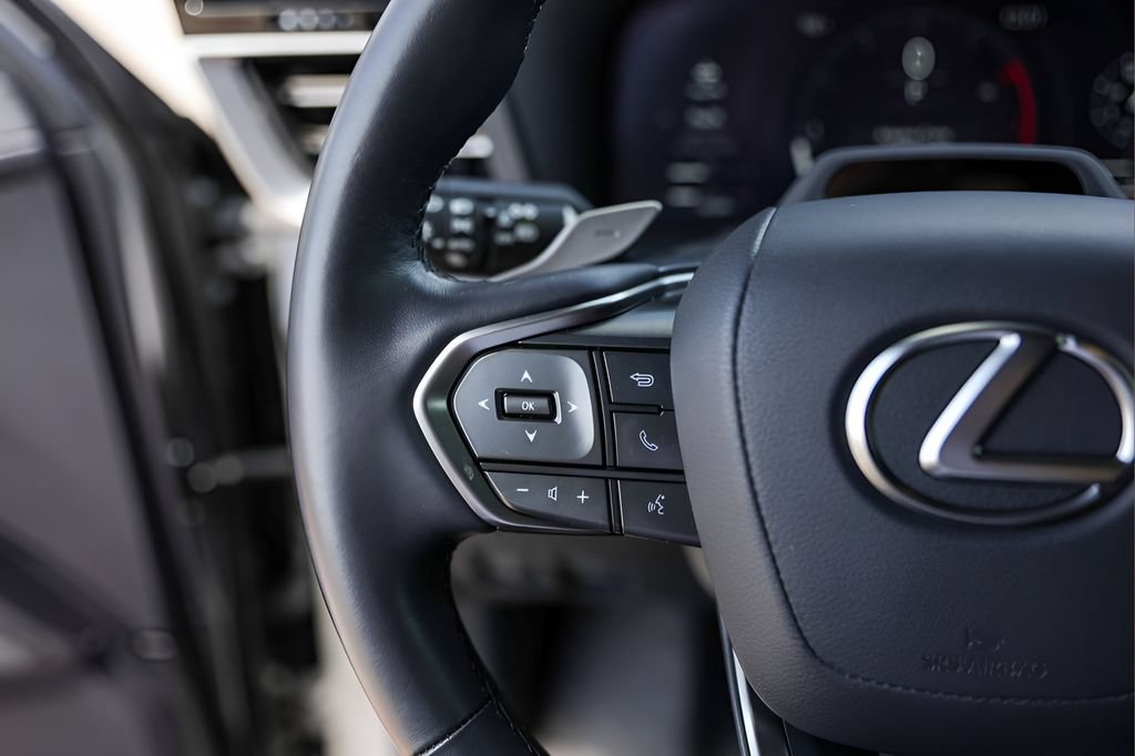 Used 2024 Lexus GX 550 AWD/4WD image 14