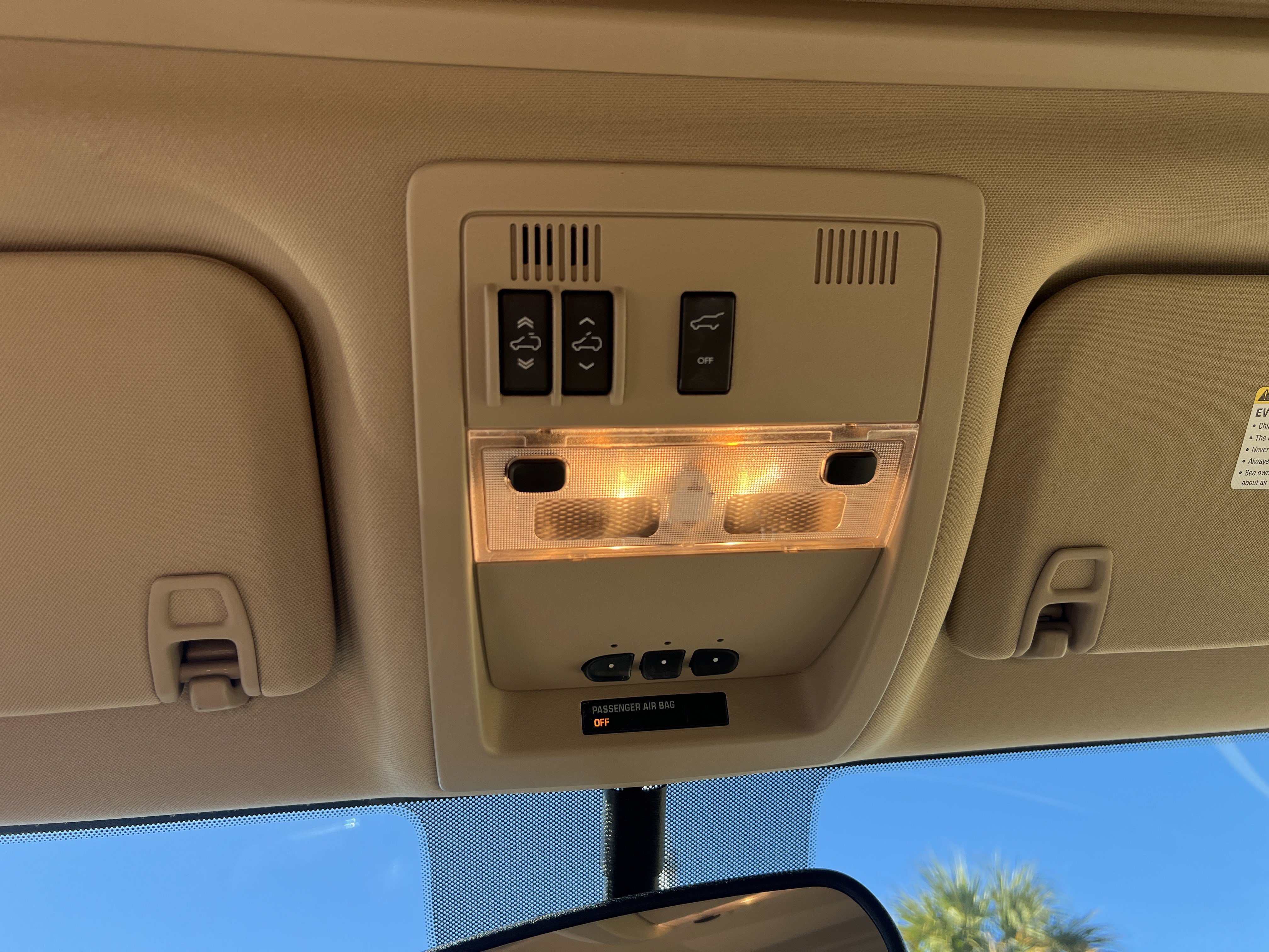 Used 2014 Cadillac Escalade Premium image 40