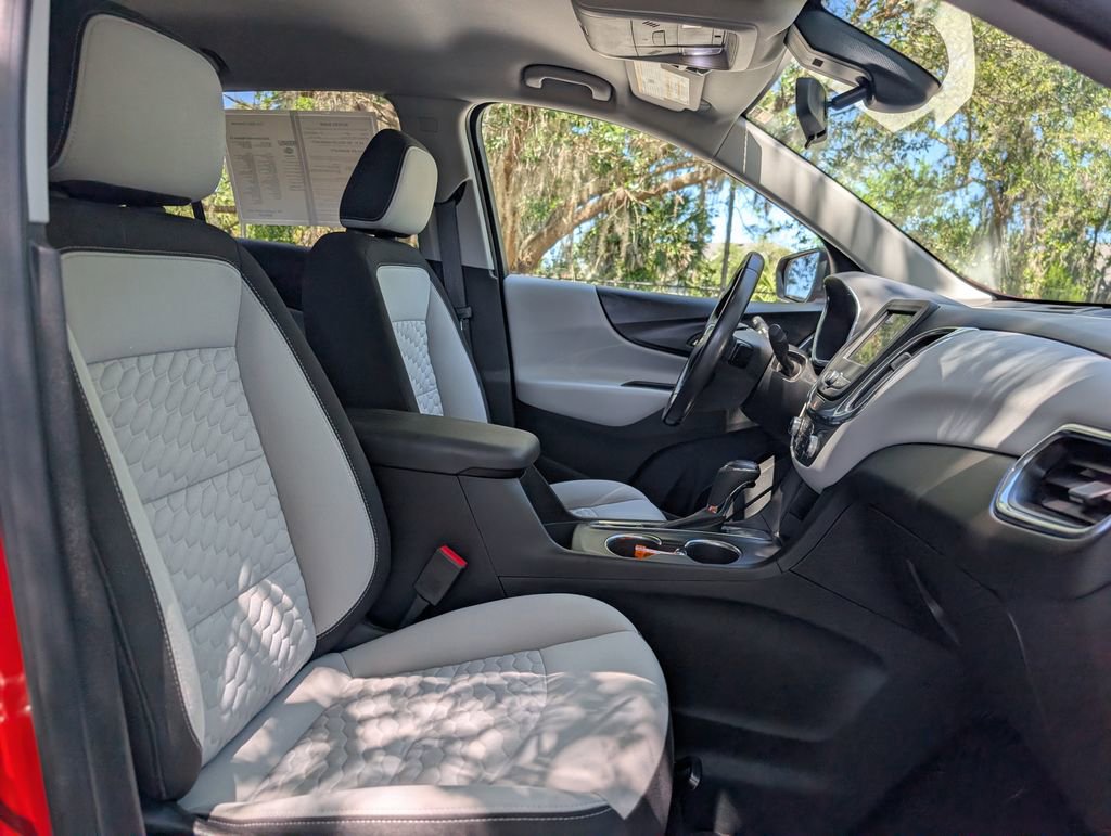 Used 2020 Chevrolet Equinox LT image 19