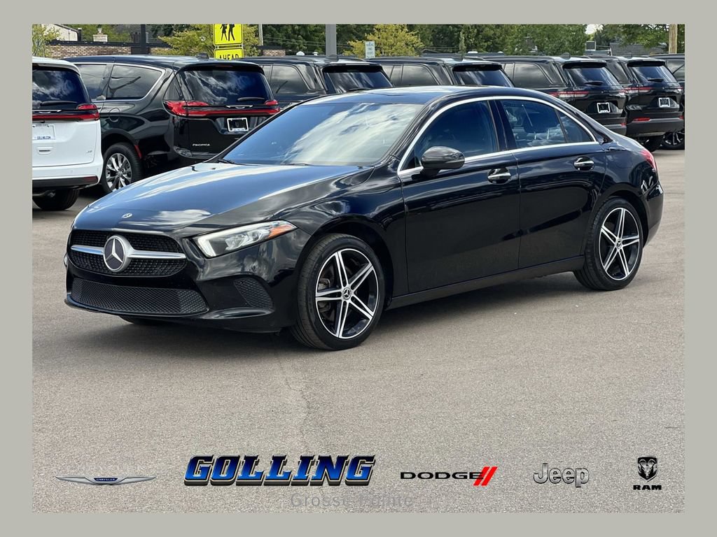 Used 2019 Mercedes-Benz A 220 4MATIC image 1
