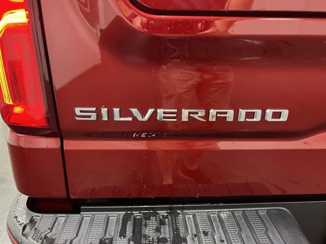 Certified 2024 Chevrolet Silverado 1500 RST w/ Convenience Package II AWD/4WD image 33