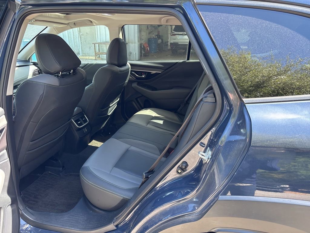 Used 2024 Subaru Outback Onyx Edition image 5