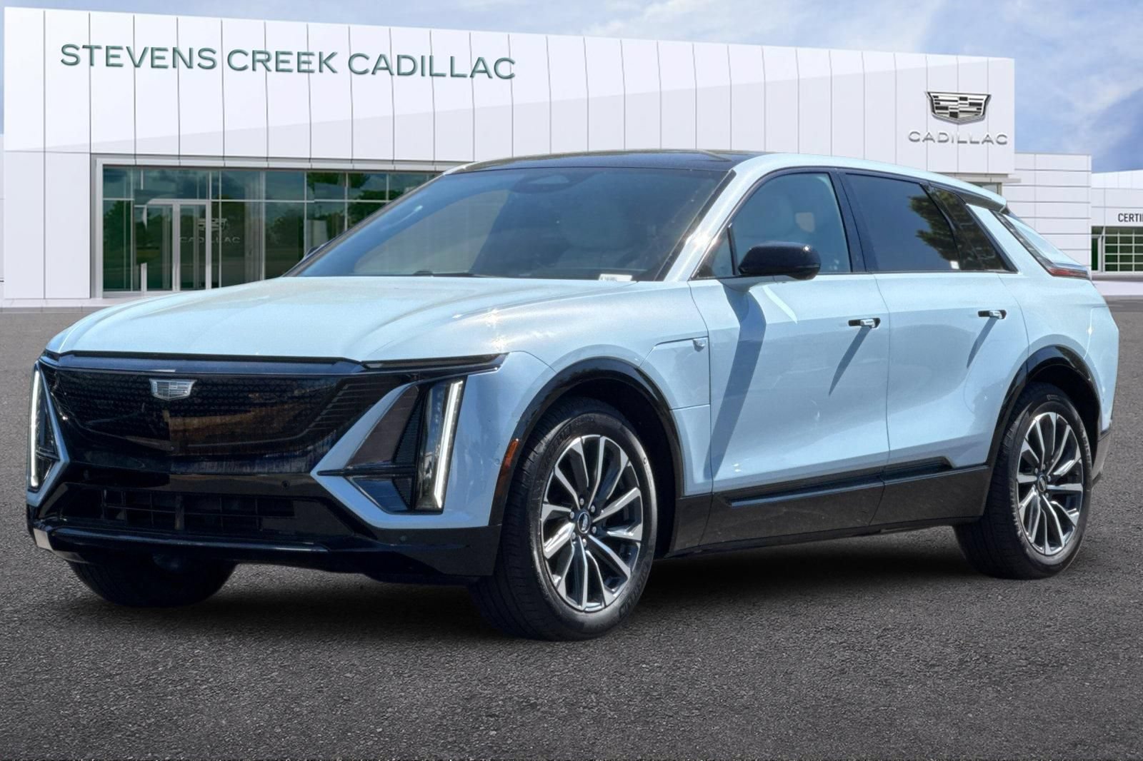 Certified 2024 Cadillac Lyriq Sport w/ LPO, Floor Liner Package RWD image 7