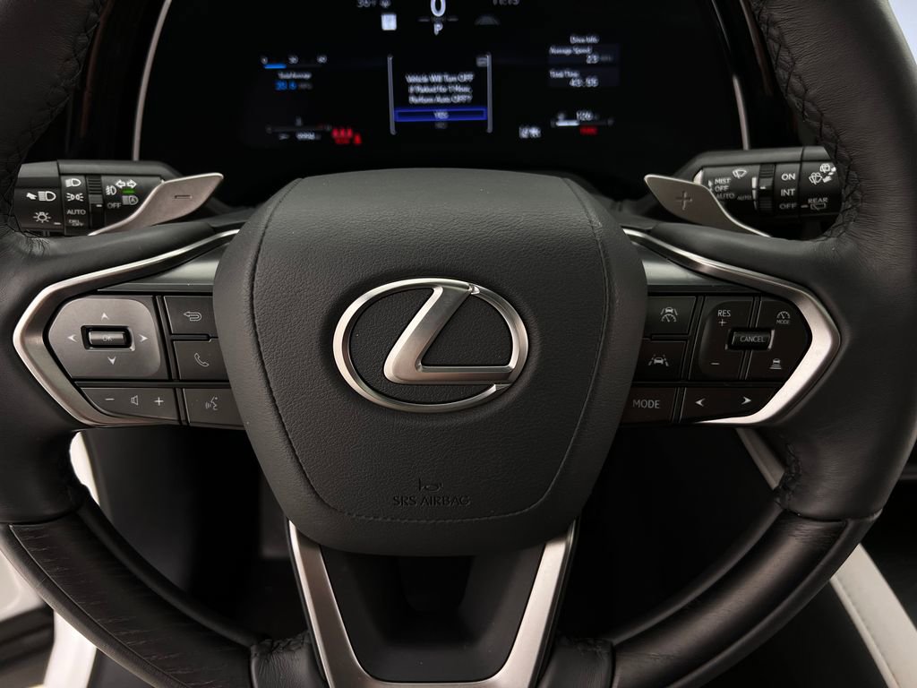 Used 2025 Lexus RX 350 Premium image 16