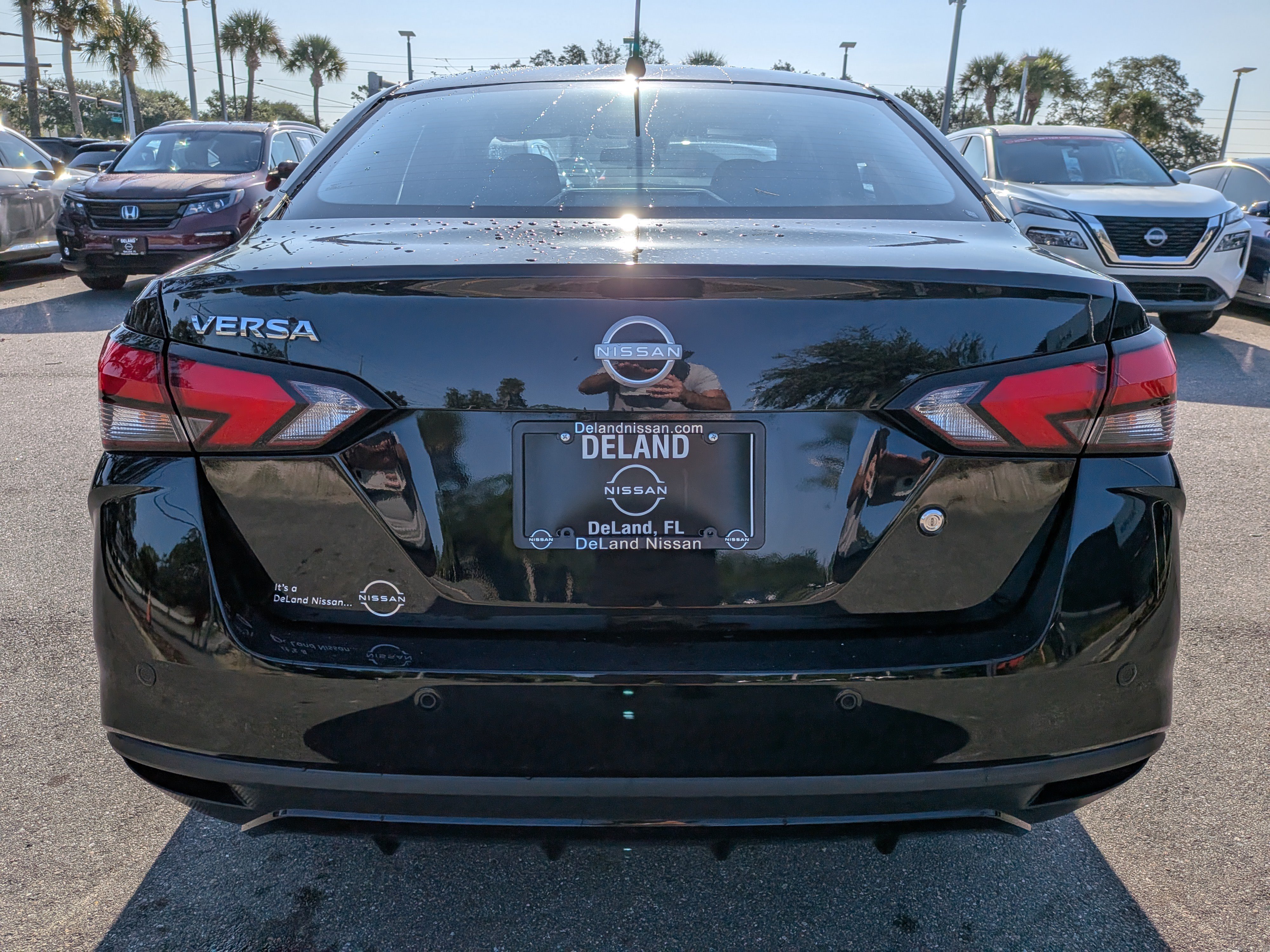 Certified 2024 Nissan Versa S w/ Trunk Package FWD image 5