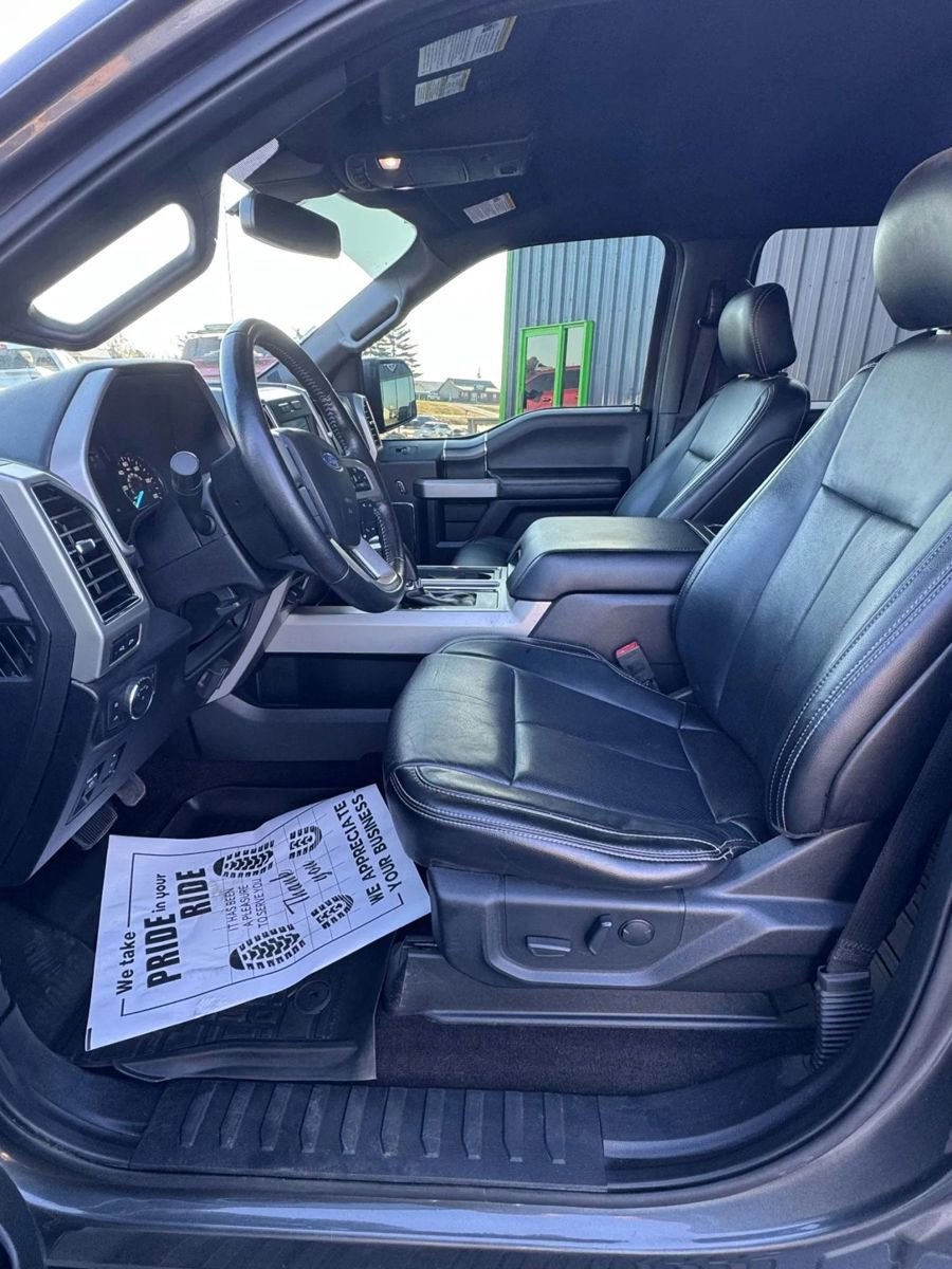 Used 2019 Ford F150 Lariat image 16