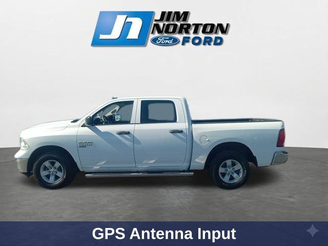 Used 2022 RAM 1500 Classic SLT w/ Electronics Group AWD/4WD image 6