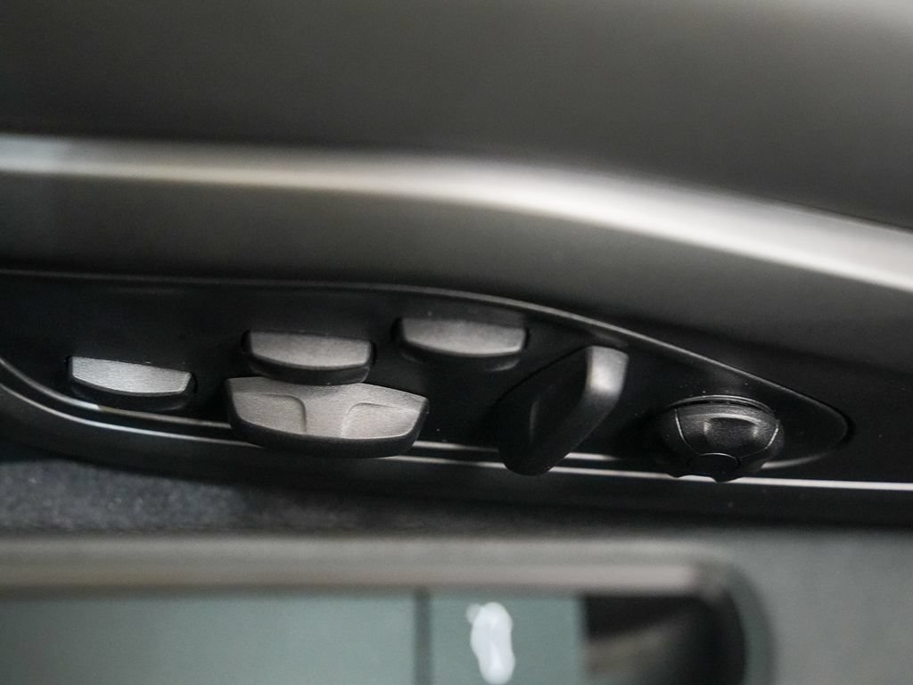 New 2026 Porsche 911 Carrera RWD image 17