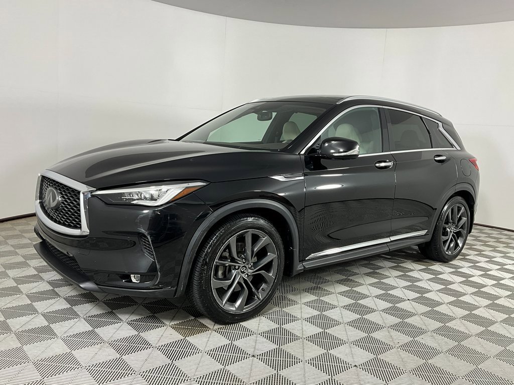 Used 2019 INFINITI QX50 Essential w/ Sensory Package image 1