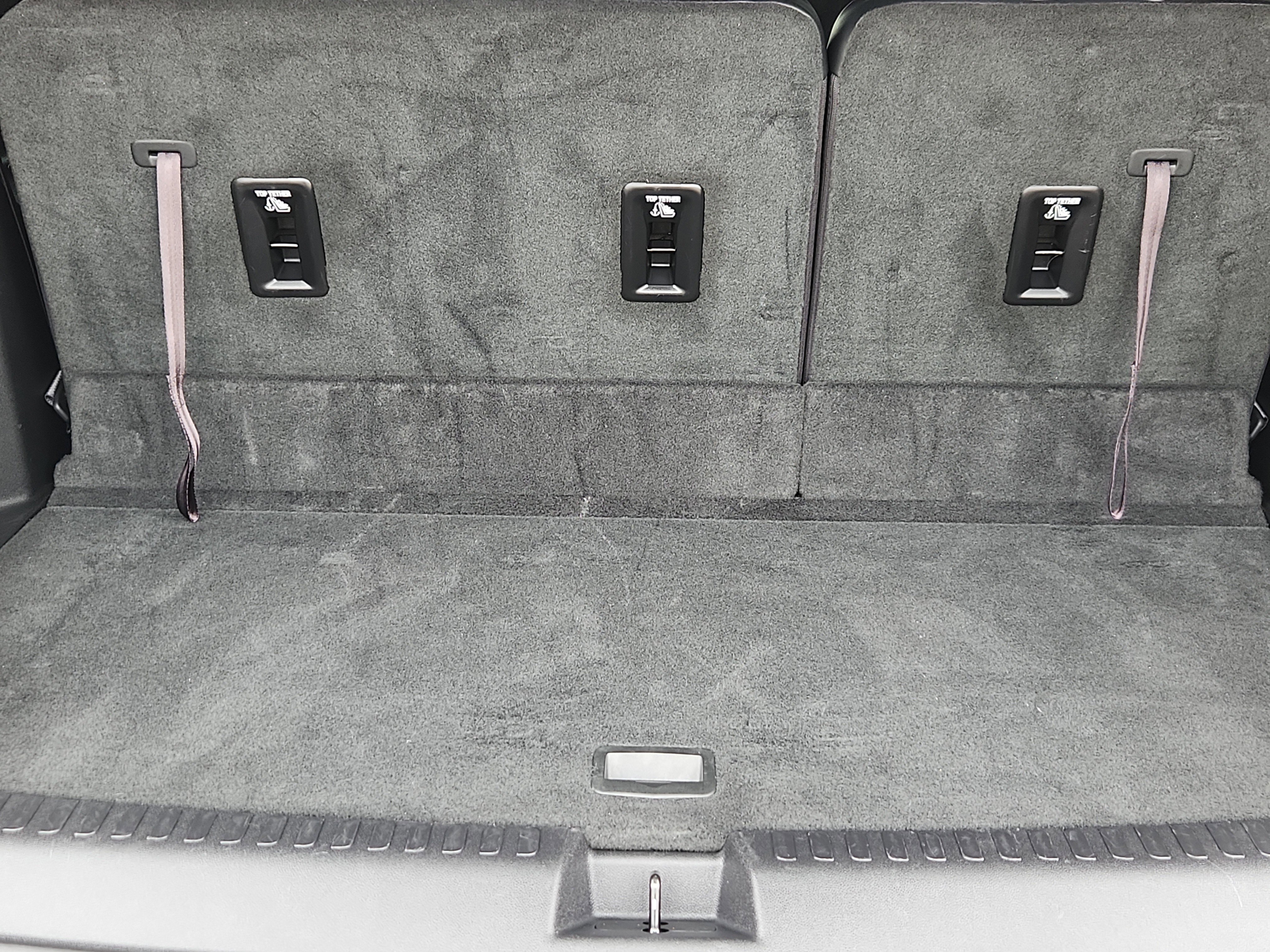 Used 2025 Buick Enclave Sport Touring image 13