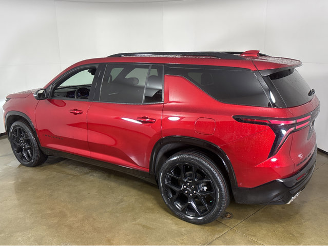 Used 2024 Chevrolet Traverse RS w/ LPO, Floor Liner Package image 18