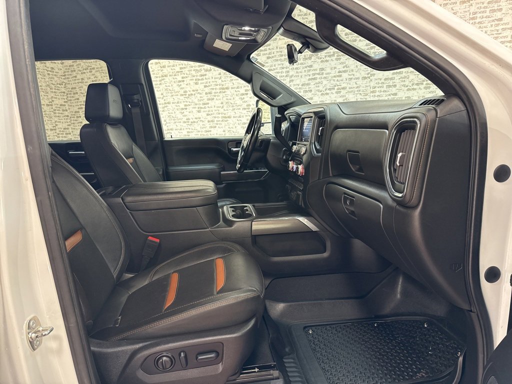Used 2023 GMC Sierra 2500 AT4 w/ AT4 Preferred Package image 12