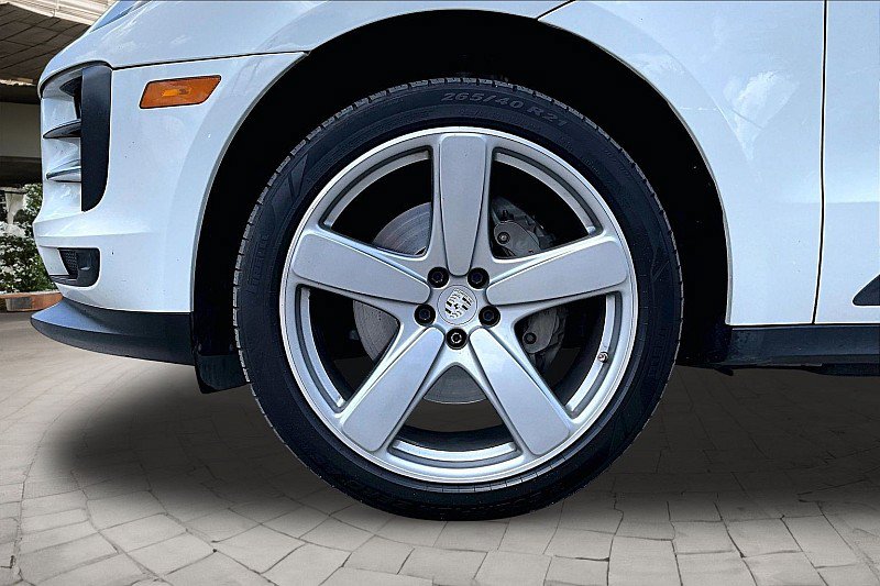 Used 2019 Porsche Macan S AWD/4WD image 7