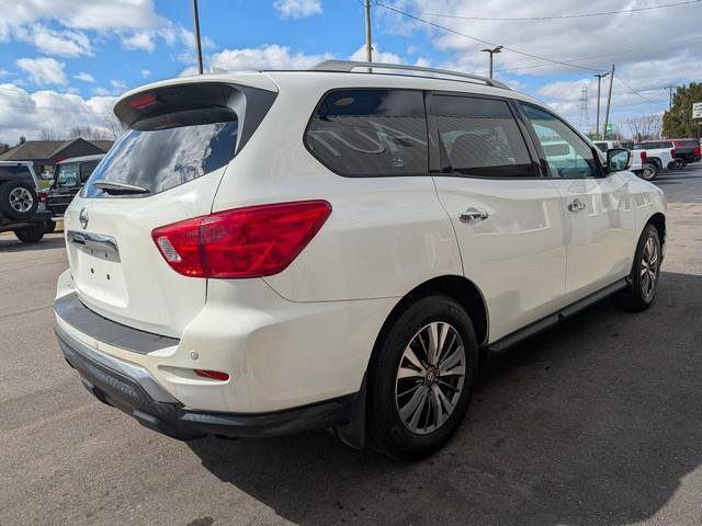 Used 2020 Nissan Pathfinder S FWD image 4