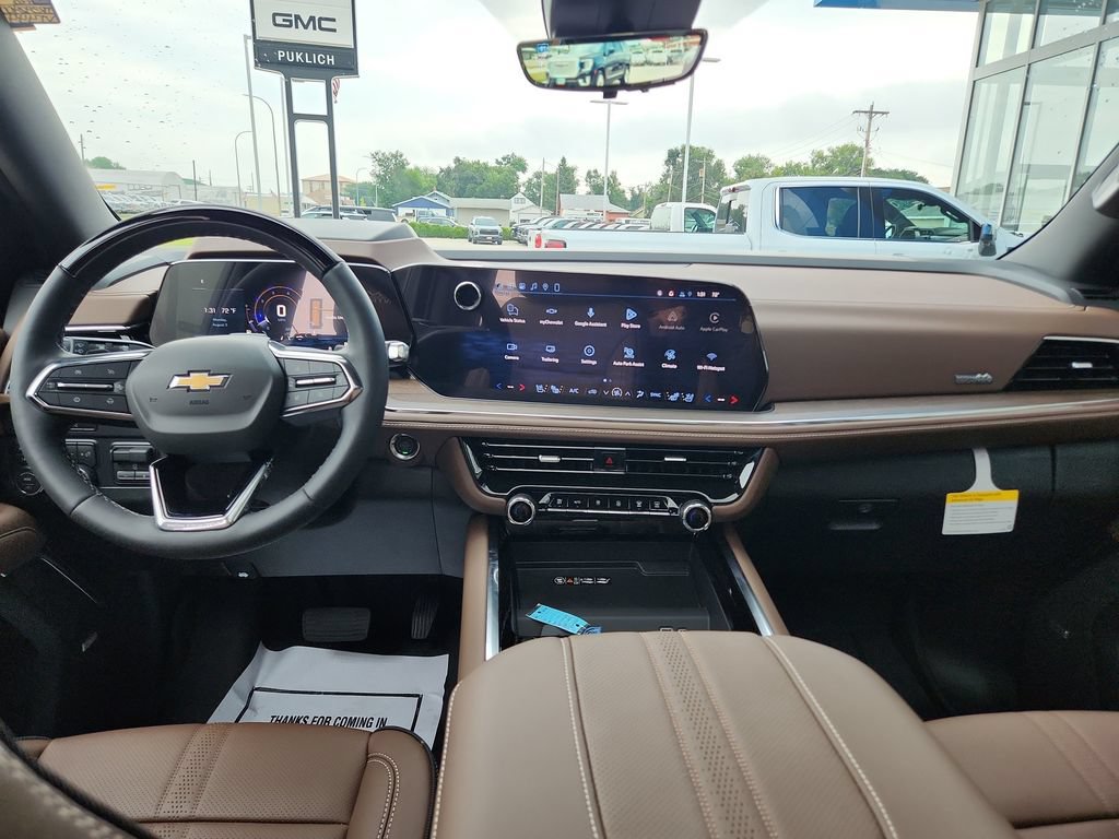 New 2026 Chevrolet Suburban High Country AWD/4WD image 14