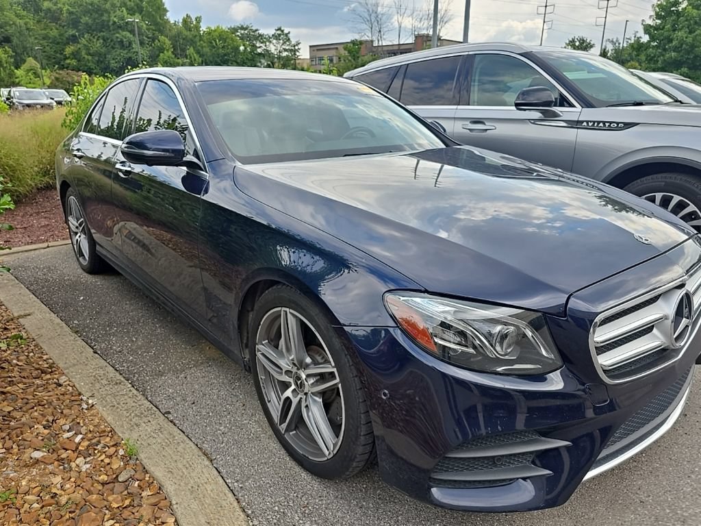 Used 2019 Mercedes-Benz E 300 image 1