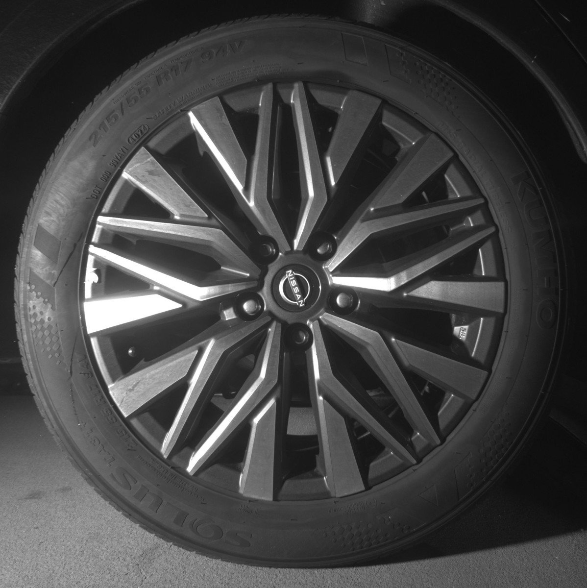 Used 2025 Nissan Altima 2.5 SV image 15