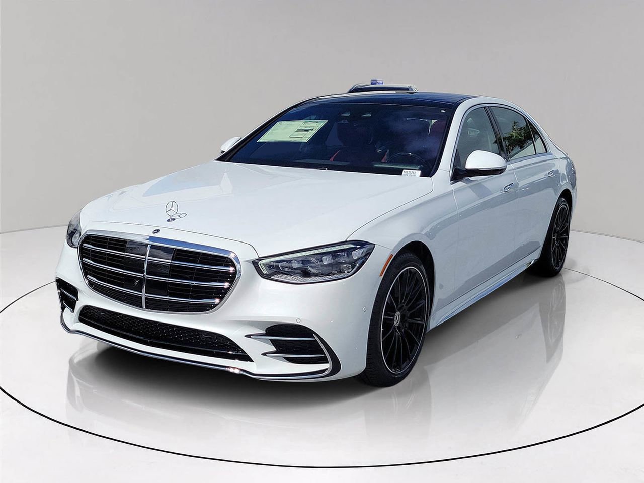 New 2026 Mercedes-Benz S 580 4MATIC Sedan image 3
