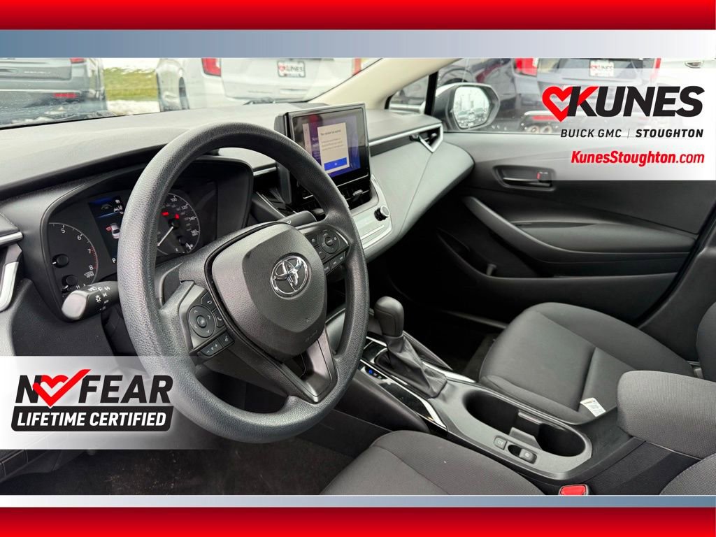 Used 2023 Toyota Corolla LE image 20