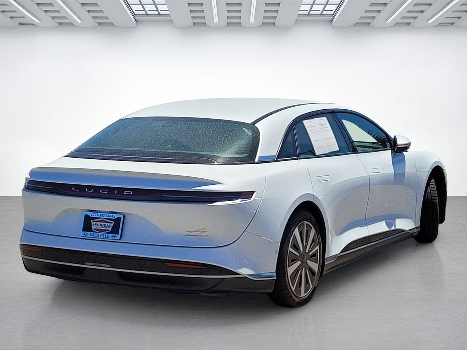 Used 2025 Lucid Air Touring AWD/4WD image 4