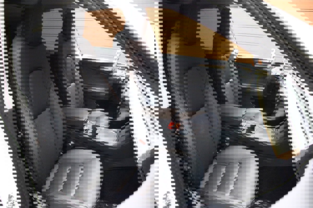 Used 2023 Tesla Model Y Long Range image 25