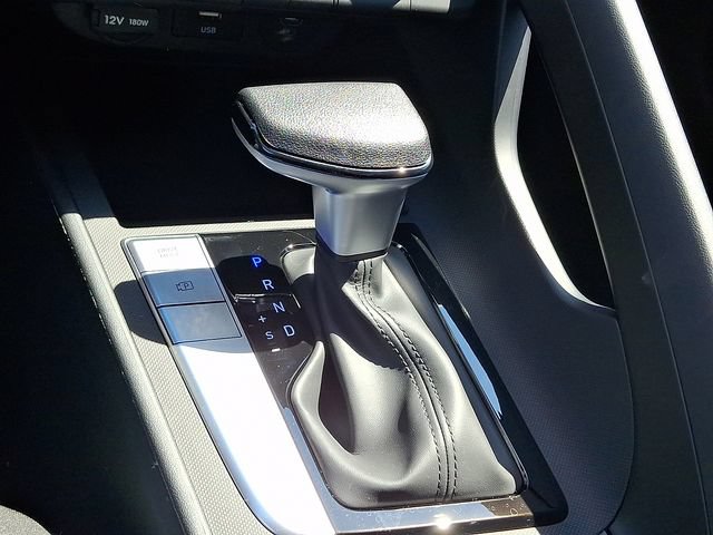 New 2026 Hyundai Elantra SE FWD image 17
