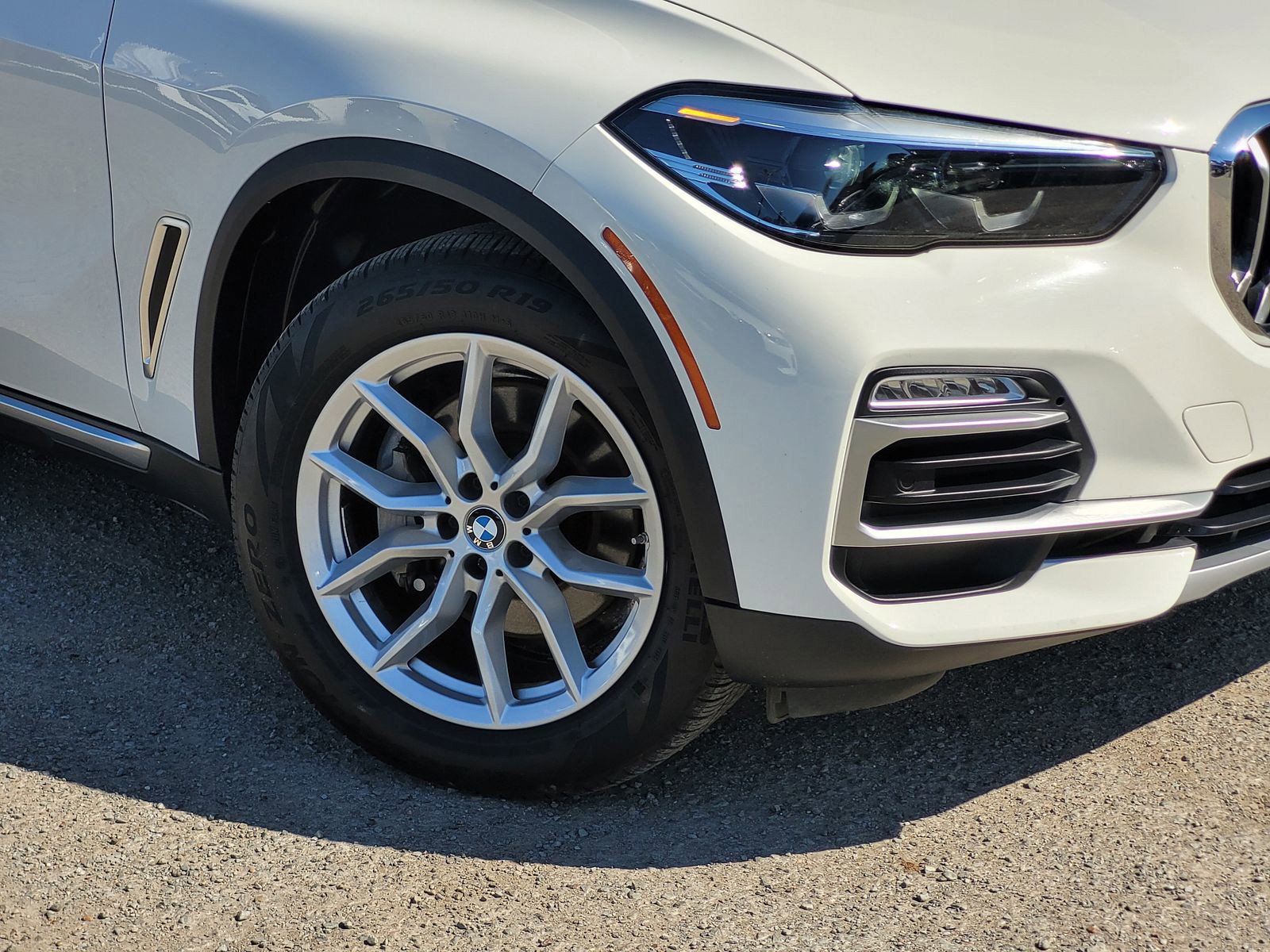 Used 2020 BMW X5 xDrive40i image 9