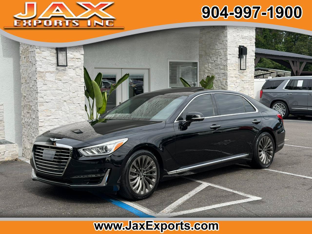 Used 2017 Genesis G90 3.3T Premium RWD image 1