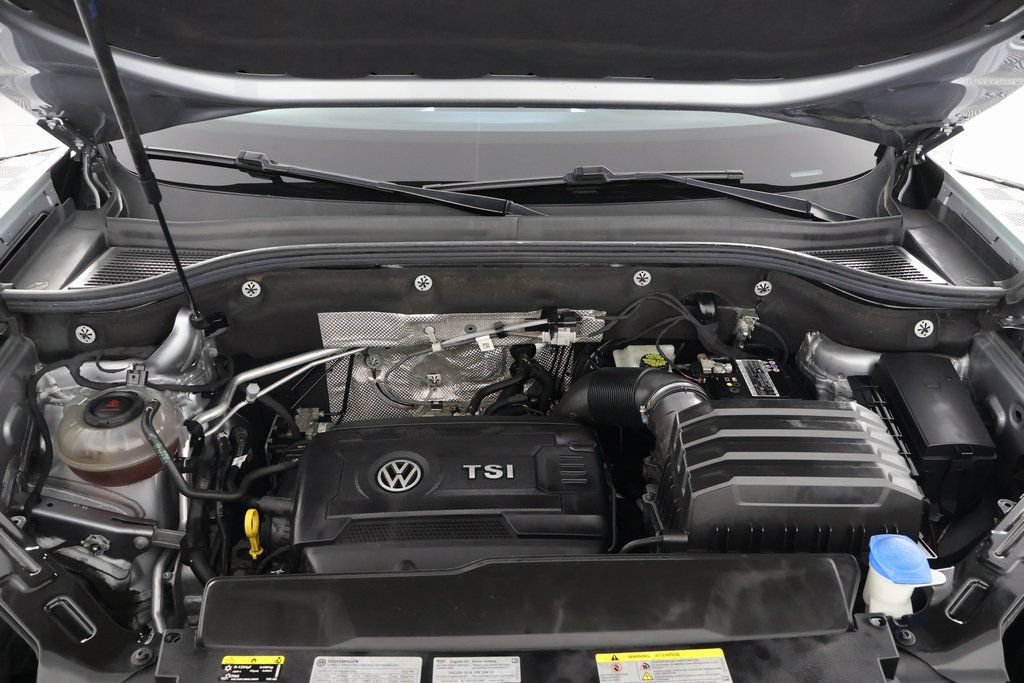 Used 2022 Volkswagen Atlas Cross Sport SE FWD image 15