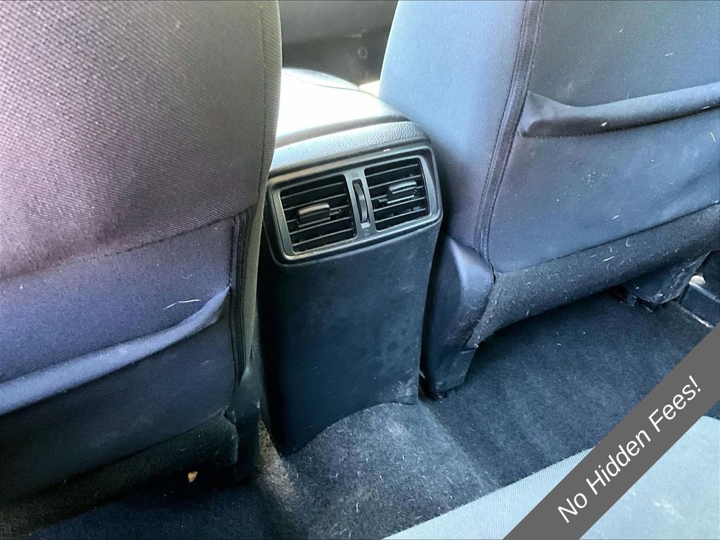 Used 2019 Nissan Rogue S AWD/4WD image 27
