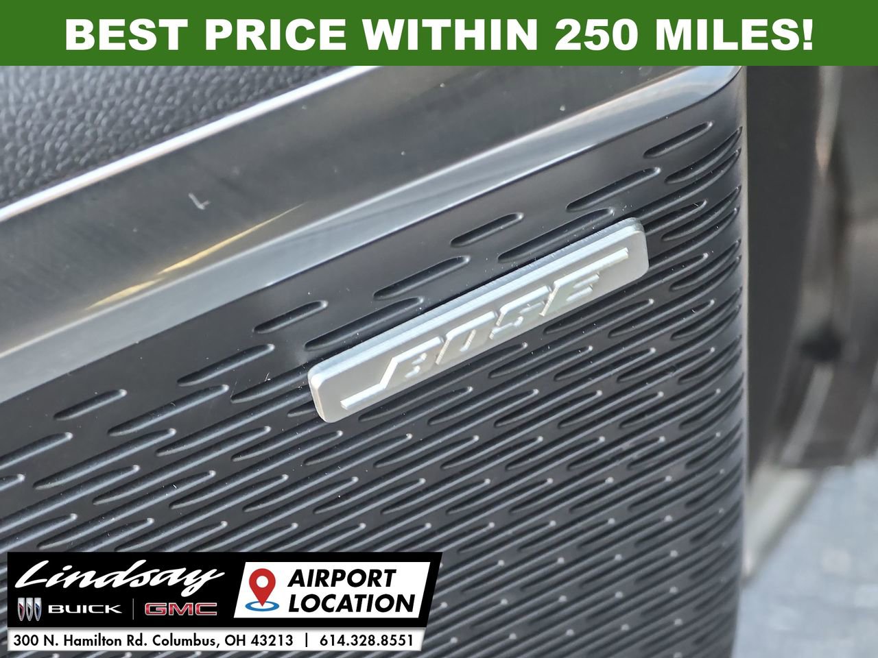 Used 2024 Chevrolet Traverse RS image 24