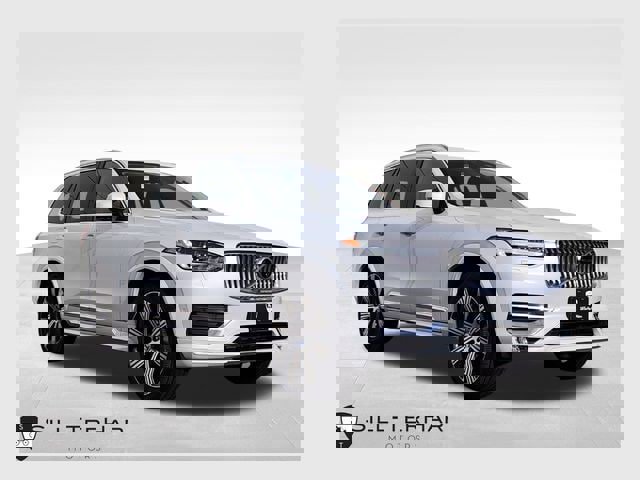 Certified 2025 Volvo XC90 B6 Ultra w/ Lounge Package