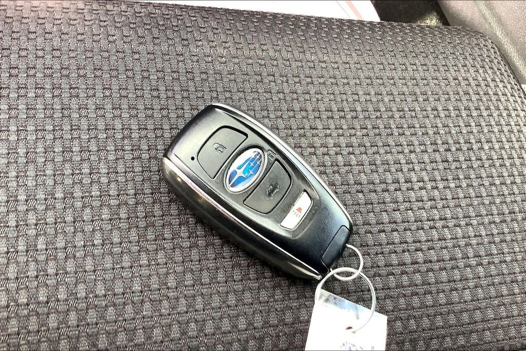 Used 2020 Subaru Outback Premium w/ Popular Package #1 AWD/4WD image 14
